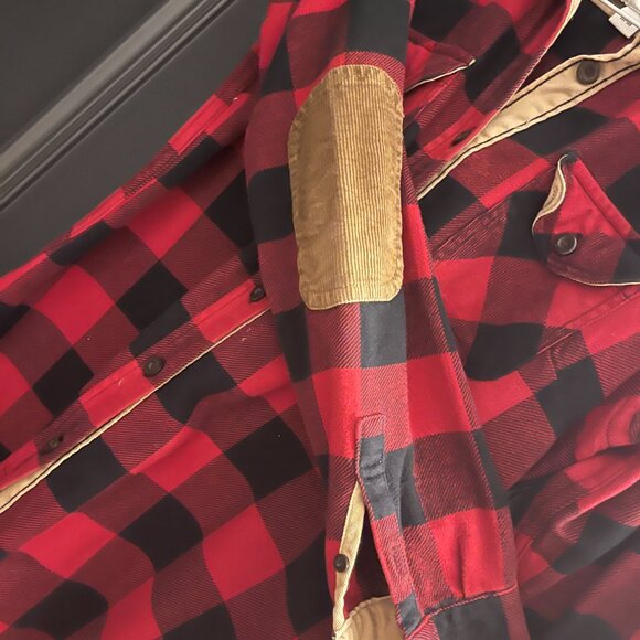 Roots. Beaver Creek, Lumberjack plaid 100% Cotton Collared Button Down Shirt. - Picture 8 of 9